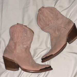 Idyllwind Pink Suede Western Boots
